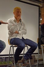 北村昭博。現在は映画の撮影のためロサンゼルスから来日中で、金髪も役作りのためであるという。