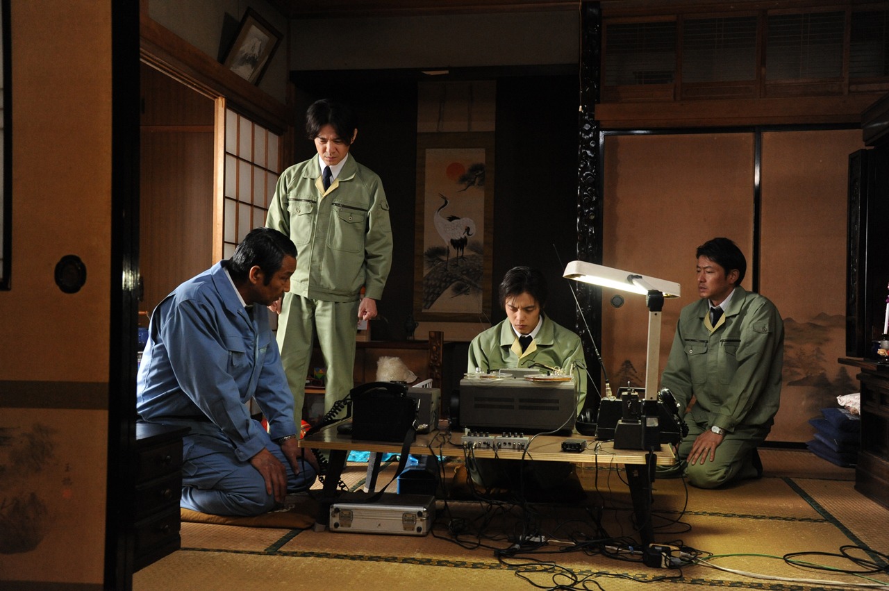「64-ロクヨン-」 (c)2016 映画「64」製作委員会
