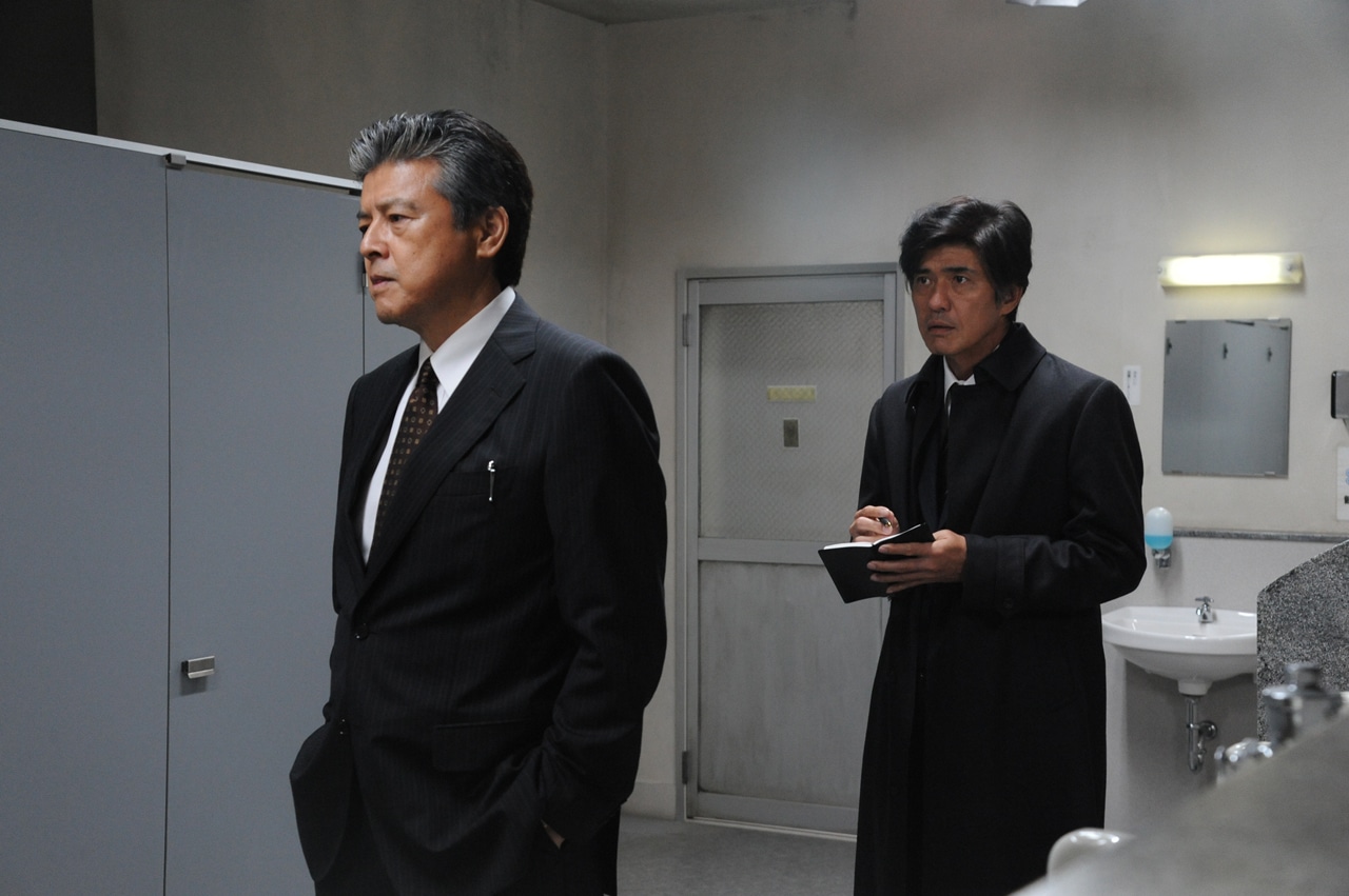 「64-ロクヨン-」 (c)2016 映画「64」製作委員会