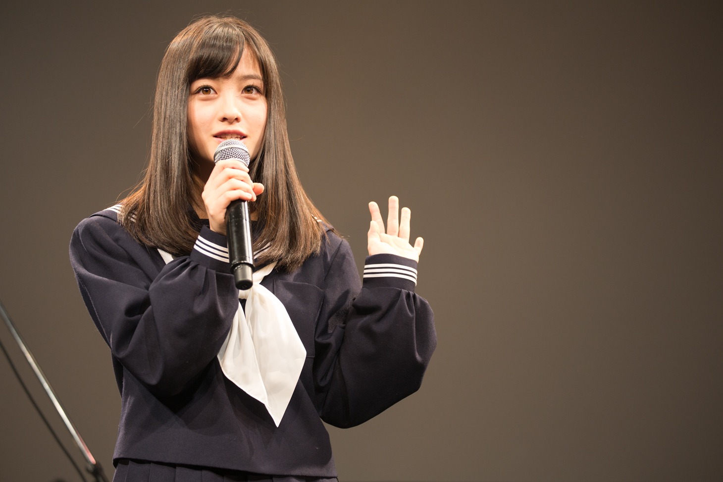 橋本環奈