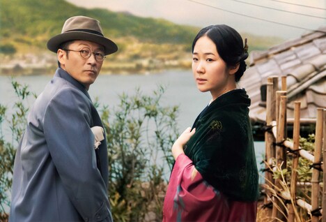 「母と暮せば」 (c)2015「母と暮せば」製作委員会