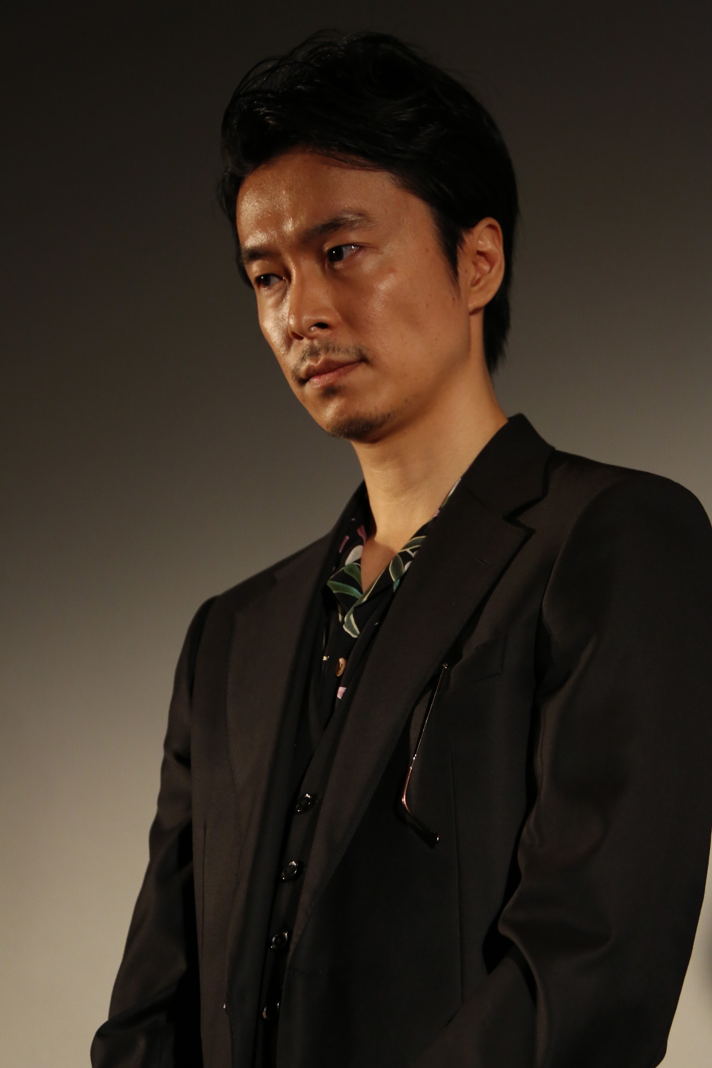 長谷川博己