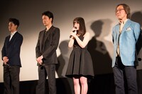 左から大野拓朗、長谷川博己、橋本環奈、武田鉄矢。