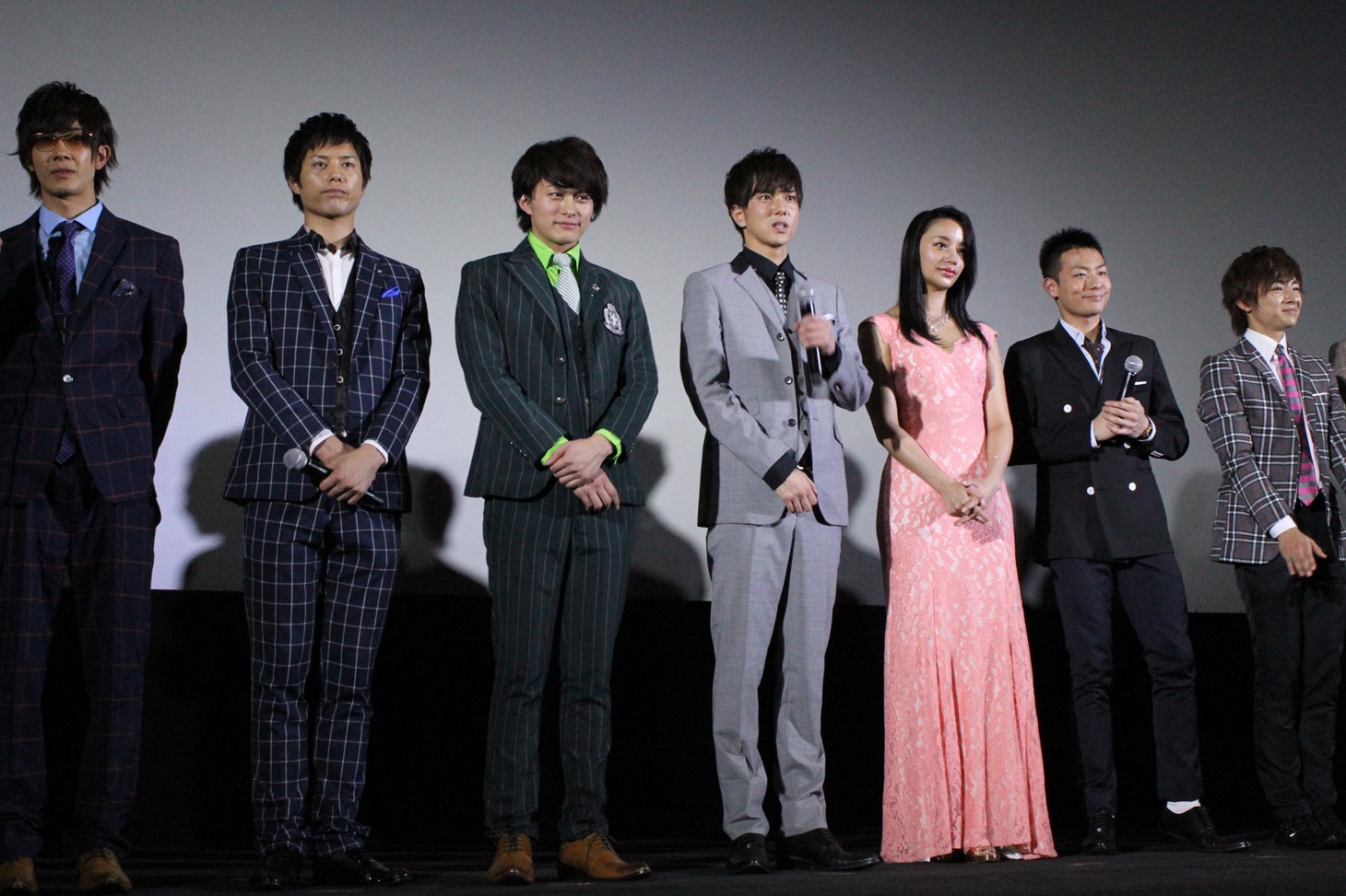映画「復讐したい」初日舞台挨拶の様子。