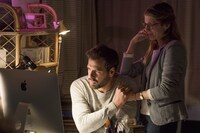 「ミモザの島に消えた母」