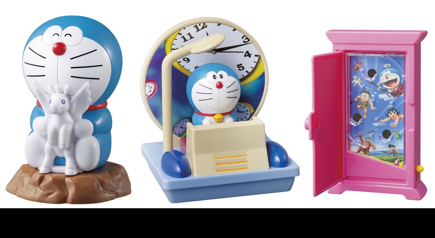 左から「ドラえもんとペガのシールケース」「行け！タイムマシーン」「どこでもドアゲーム2016」。(c)藤子プロ・小学館・テレビ朝日・シンエイ・ADK