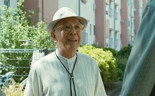 元音楽の先生・仁井田満役の橋爪功。