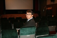 「夢は牛のお医者さん」監督の時田美昭。