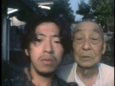 「にじ」 (c)鈴木卓爾