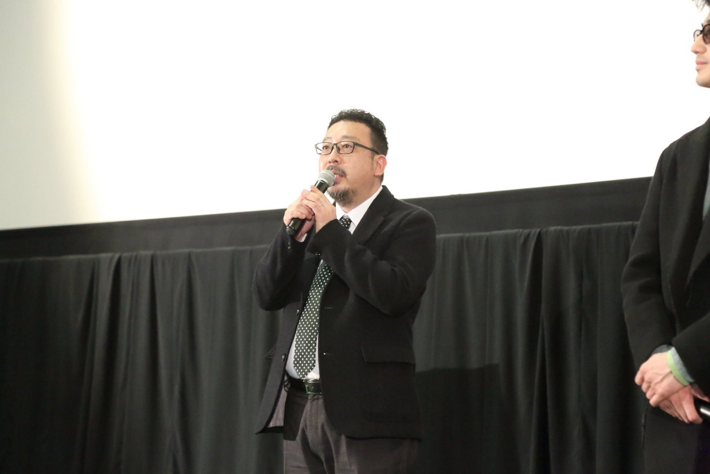 中村義洋