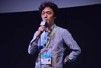 SXSW 2016にて「アイアムアヒーロー」舞台挨拶に登壇した佐藤信介。