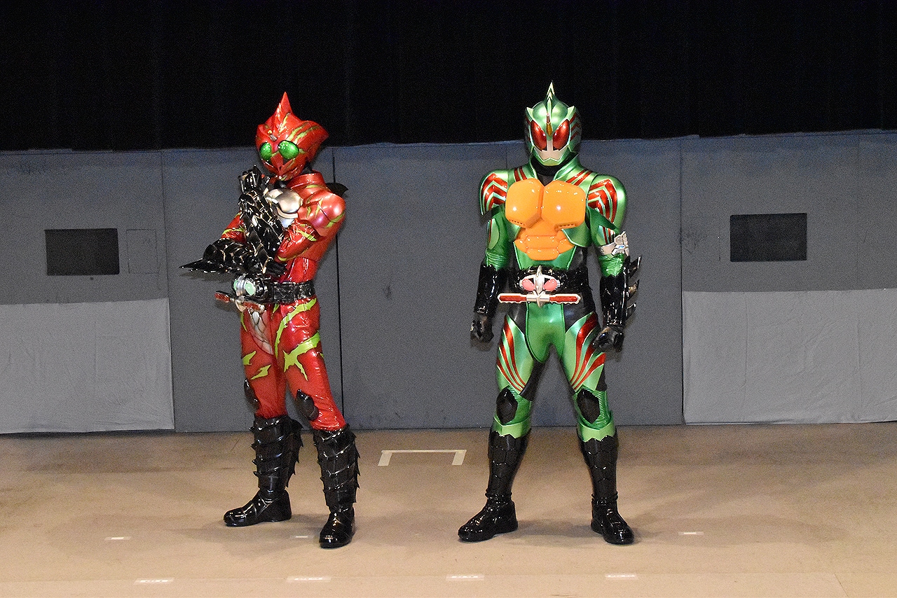 仮面ライダーアマゾンオメガ 仮面ライダーアマゾンアルファ 仮面ライダーアマゾンオメガ | 仮面ライダー図鑑 | 東映