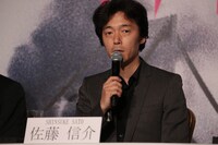 佐藤信介監督
