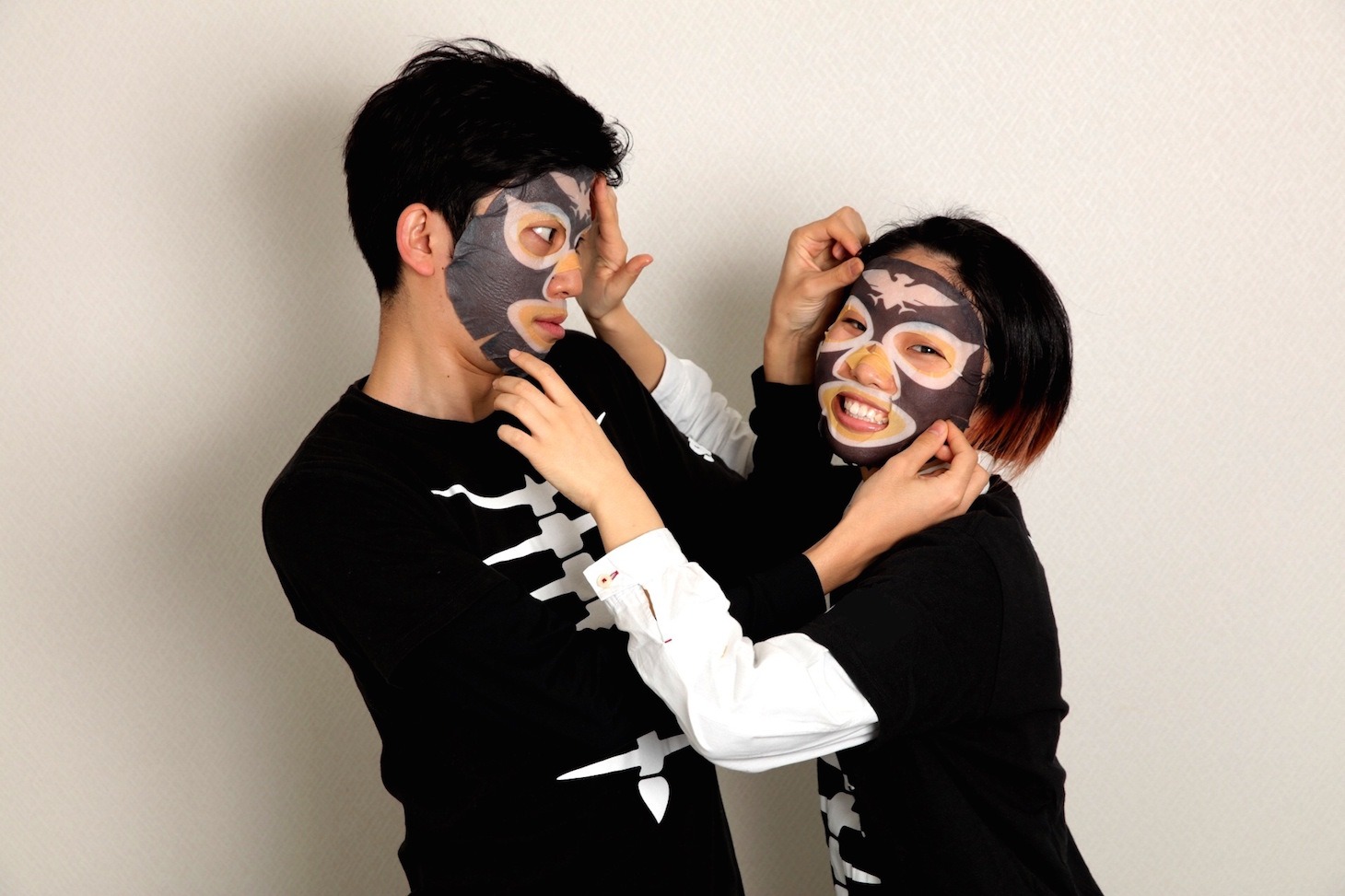 ショッカー戦闘員FACE PACK着用図 (c)石森プロ・東映