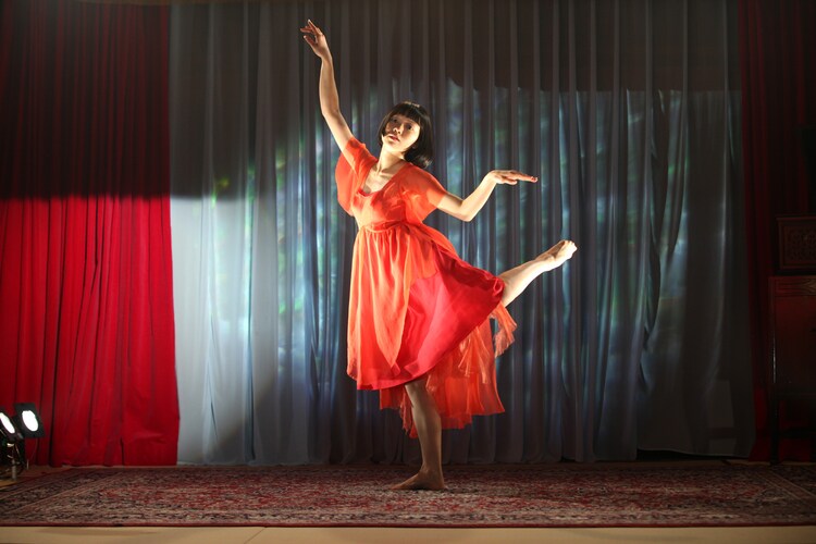 二階堂ふみと真木よう子がキュートな金魚ダンス舞う 蜜のあわれ 特別映像 映画ナタリー