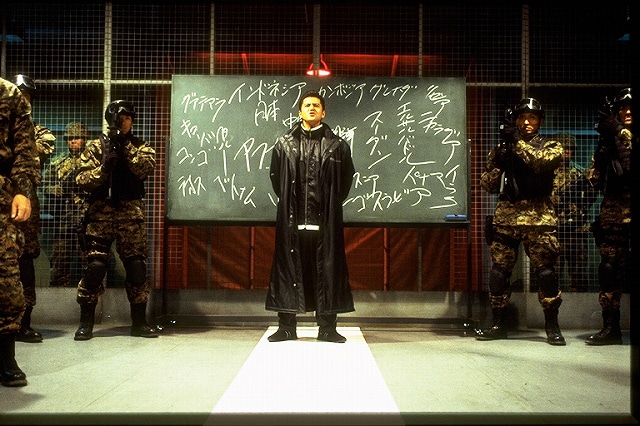 「バトル・ロワイアル II 特別篇 REVENGE」 (c)2005 BR II