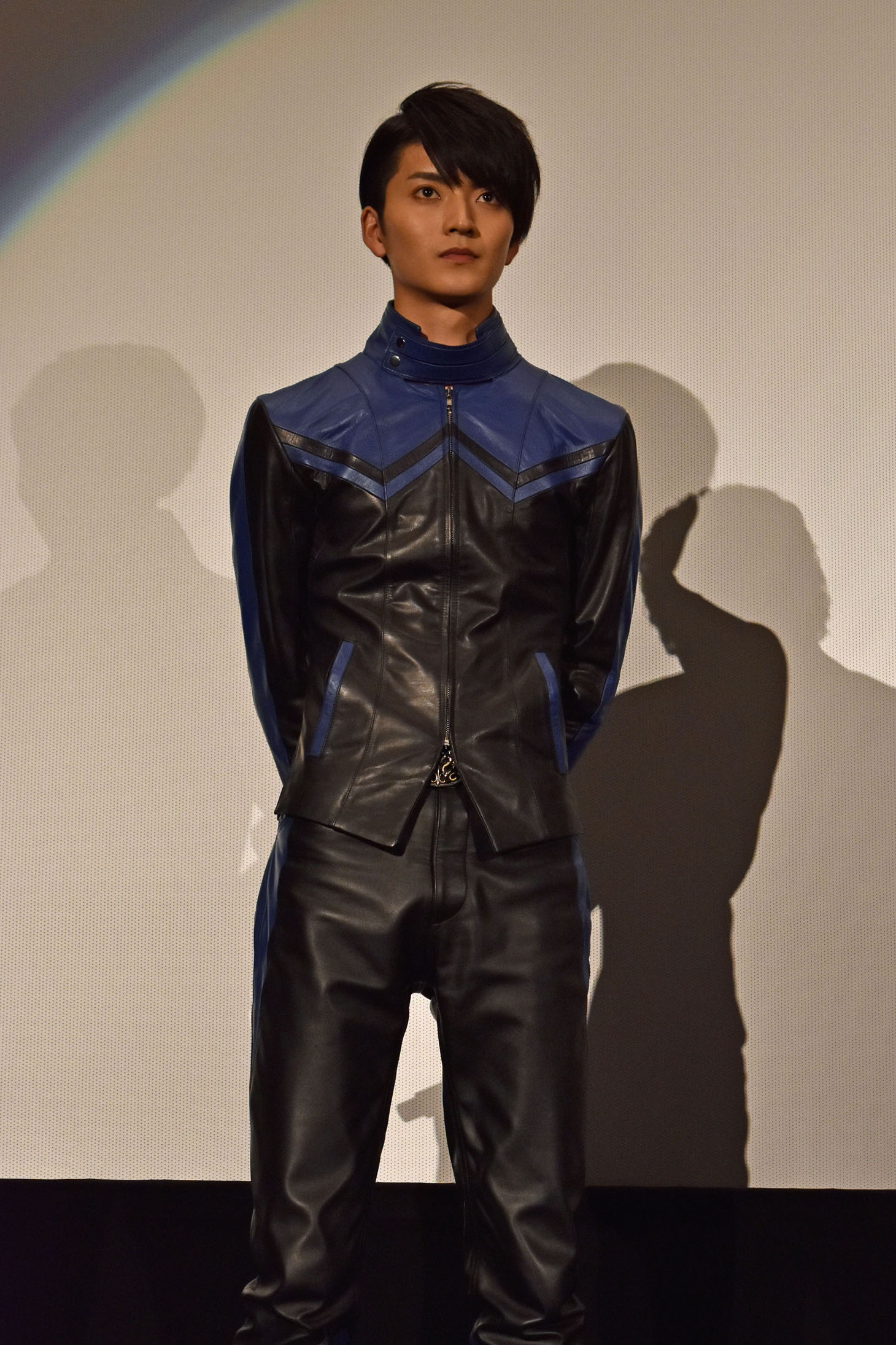 山本涼介