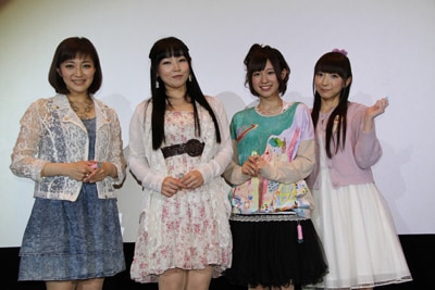 「映画プリキュアオールスターズ みんなで歌う♪奇跡の魔法！」大ヒット舞台挨拶の様子。左から本名陽子、ゆかな、高橋李依、堀江由衣。