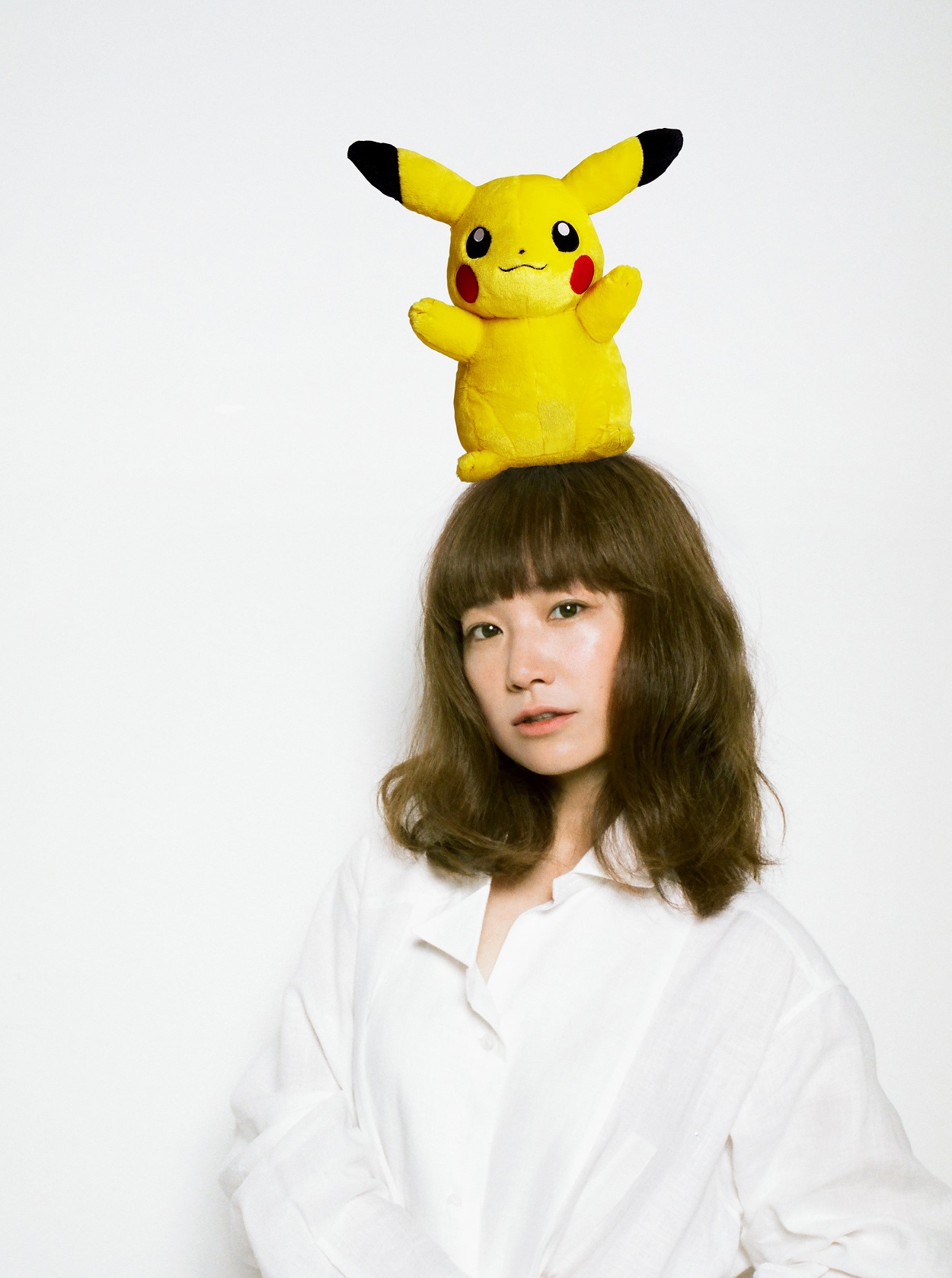 「ポケモン・ザ・ムービーXY&Z『ボルケニオンと機巧（からくり）のマギアナ』」の主題歌を担当するYUKI。