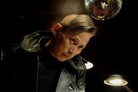 「ディアスポリス－異邦警察－」より、KONTA。