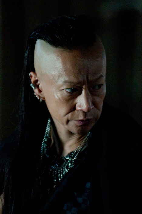 「ディアスポリス－異邦警察－」より、中村達也。