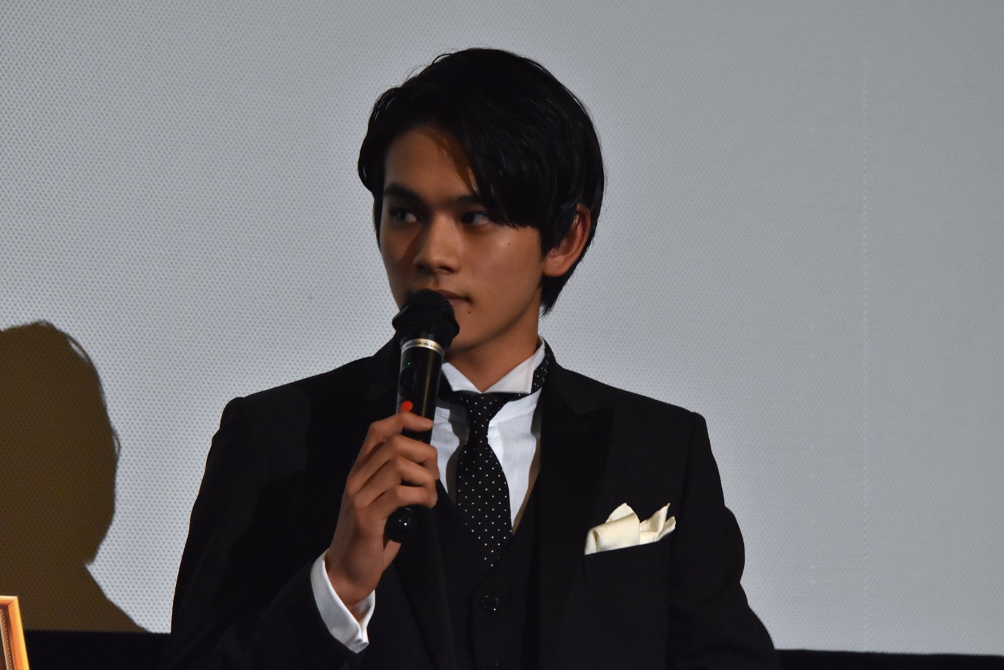 DISH//のRYUJIこと小林龍二について述べる北村匠海。