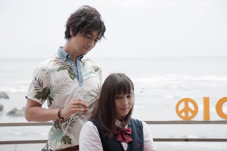 広瀬アリスと斎藤工が共演するラブストーリー サムシング ブルー 7月公開 映画ナタリー