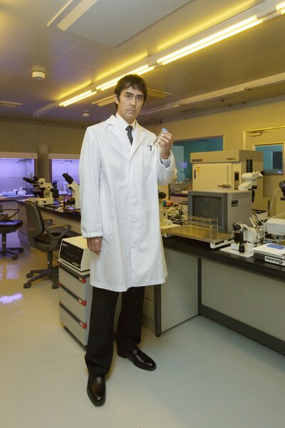 「疾風ロンド」より、阿部寛扮する栗林和幸。(c)2016「疾風ロンド」製作委員会