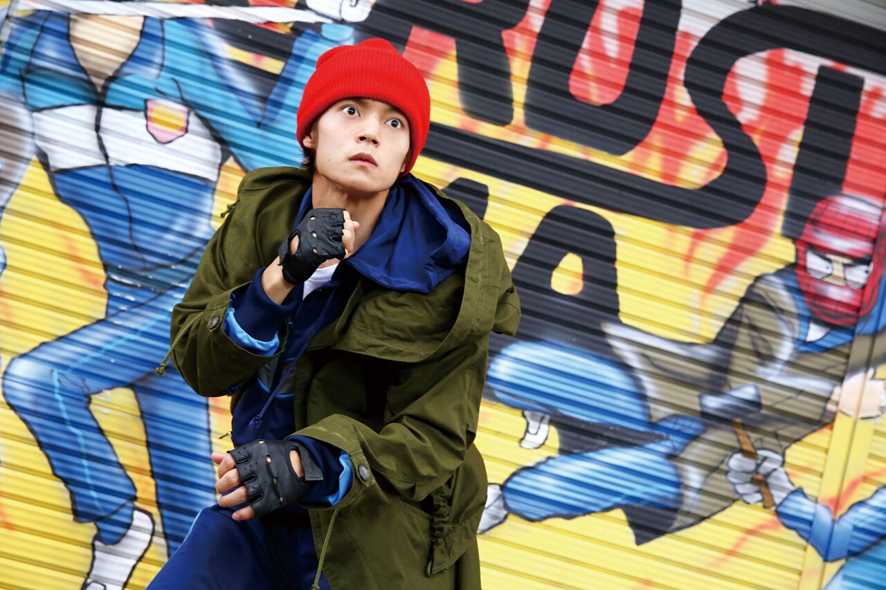 窪田正孝扮するニートのキレキレアクション収録、「ヒーローマニア」特別映像