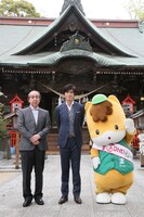 「64-ロクヨン-」ヒット祈願イベントの様子。