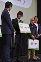 自身は“冷たいものマニア”であると話した窪田正孝（中央）。