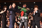 東出昌大と窪田正孝が仮面ライダー登場に大興奮!「ヒーローマニア」完成イベント