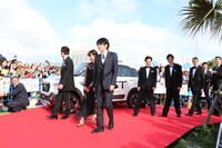 第8回沖縄国際映画祭「島ぜんぶでおーきな祭」レッドカーペットイベントの様子。(c)2016YDクリエイション