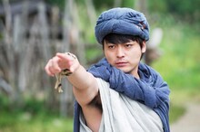 前作「勇者ヨシヒコと悪霊の鍵」より山田孝之。