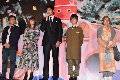 「海よりもまだ深く」完成披露試写会の様子。