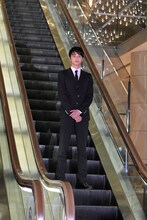 「クリーピー 偽りの隣人」レッドカーペットイベントに登場した東出昌大。