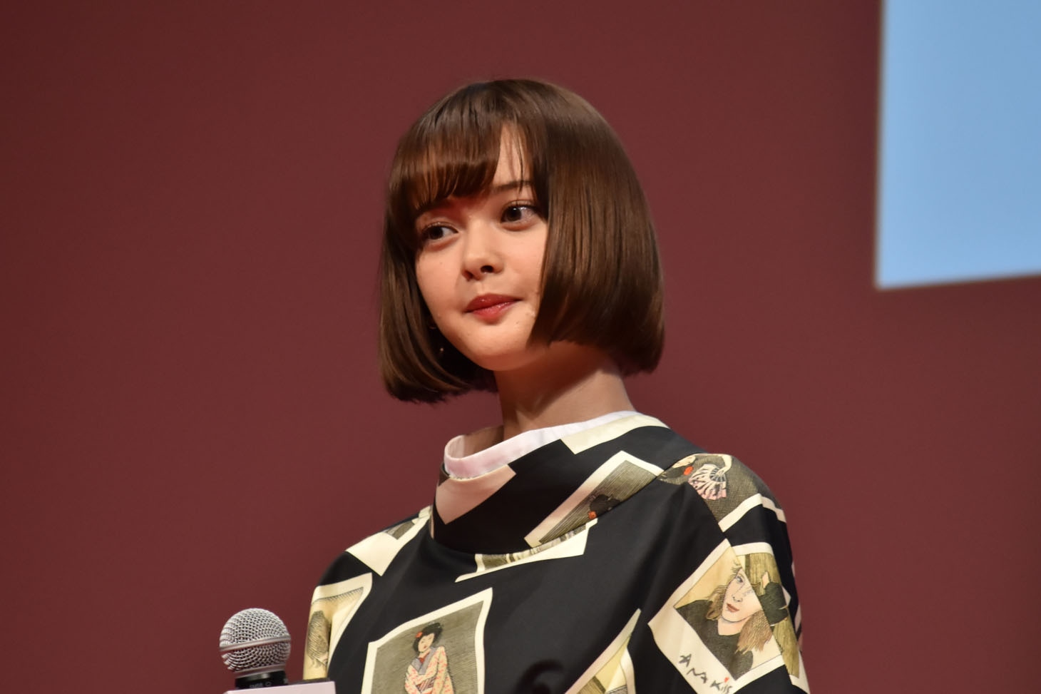 玉城ティナ