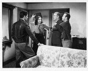 「夜の人々」 (c)Lobster