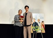 「モヒカン故郷に帰る」GW親孝行イベントより、もたいまさこ（左）と千葉雄大（右）。