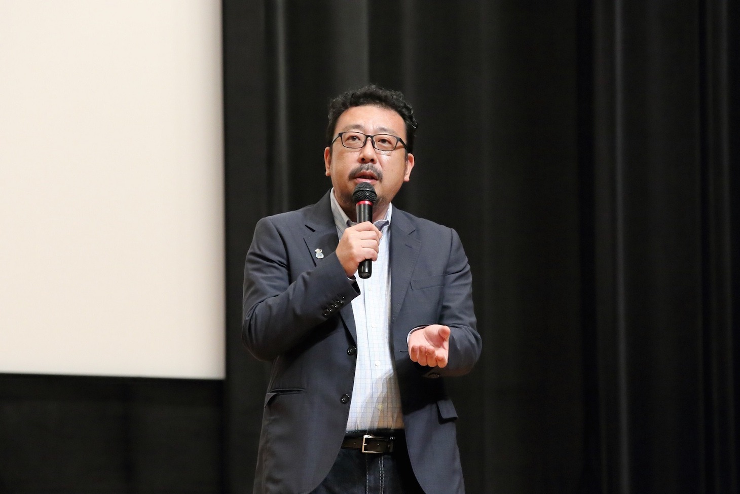 中村義洋
