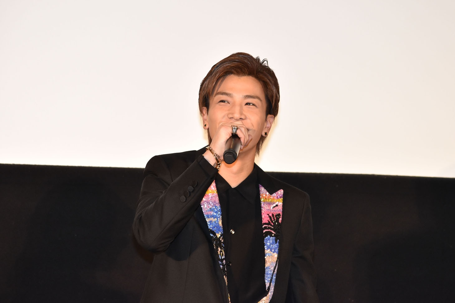 岩田剛典