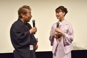 「任侠野郎」完成披露の様子。