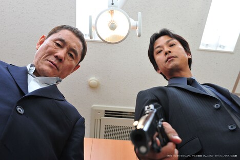 「アウトレイジ」