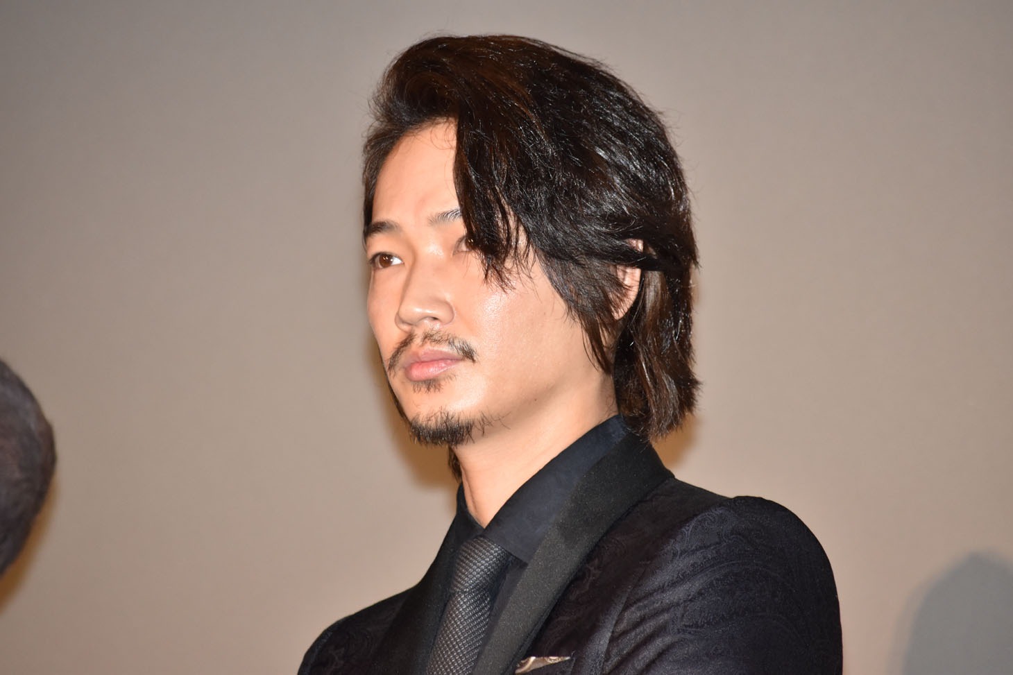 綾野剛