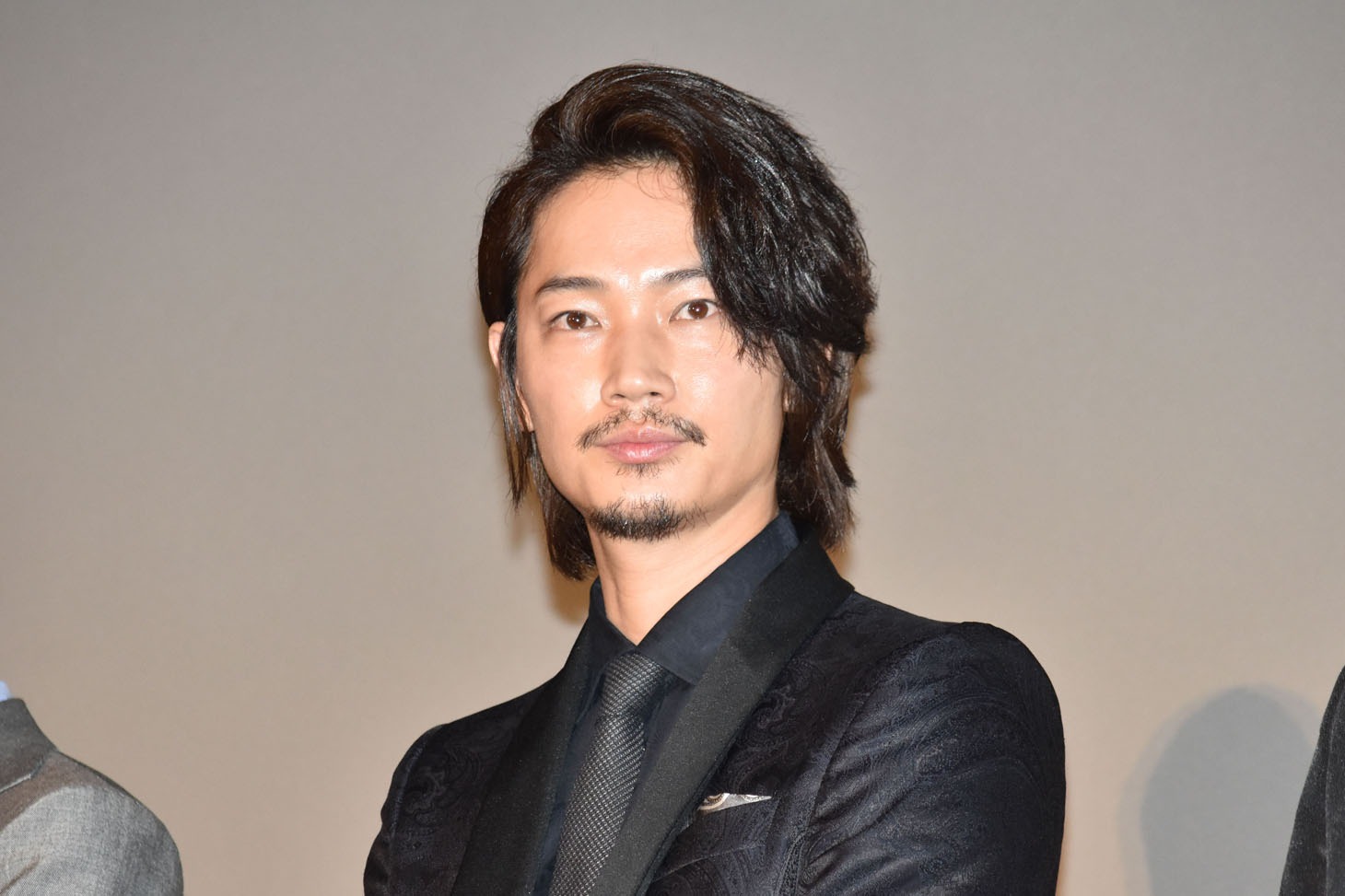 綾野剛