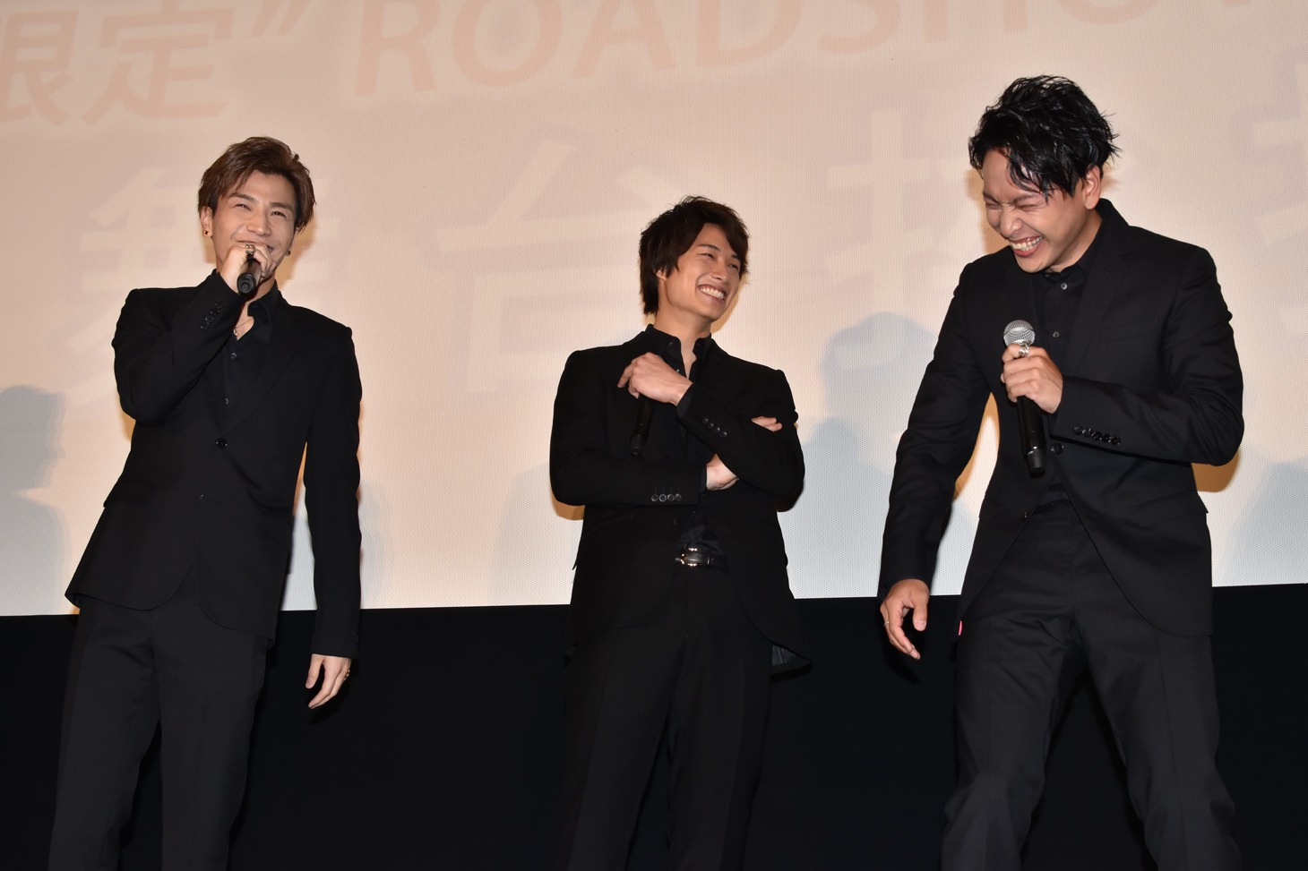 「ROAD TO HiGH&LOW」初日舞台挨拶の様子。