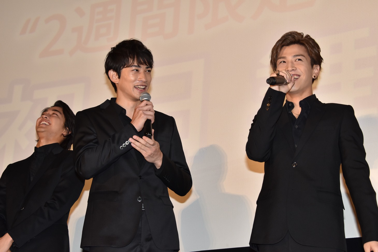 「ROAD TO HiGH&LOW」初日舞台挨拶の様子。