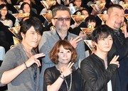 劇場版「遊☆戯☆王 THE DARK SIDE OF DIMENSIONS」舞台挨拶の様子。