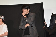 「こんなに笑った舞台挨拶初めて」と話した東出昌大。