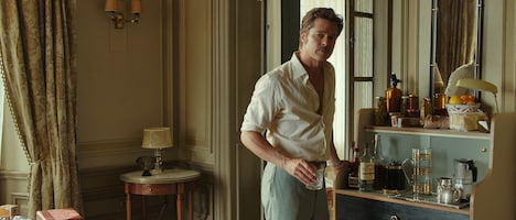 「白い帽子の女」